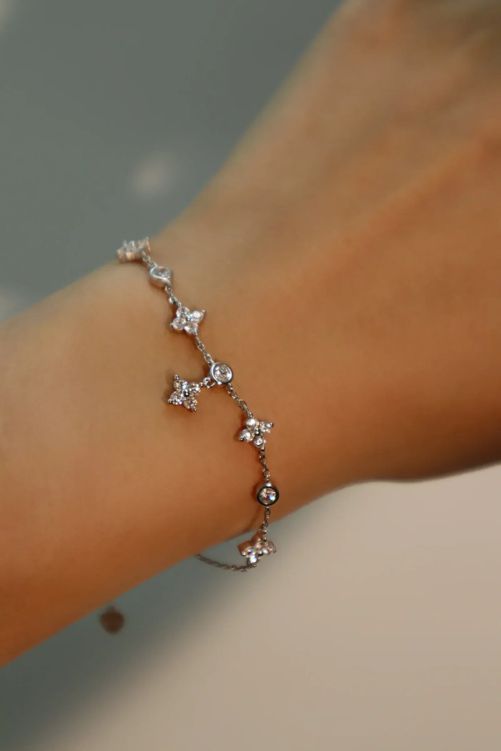 Lauratilo Bracelet ✨