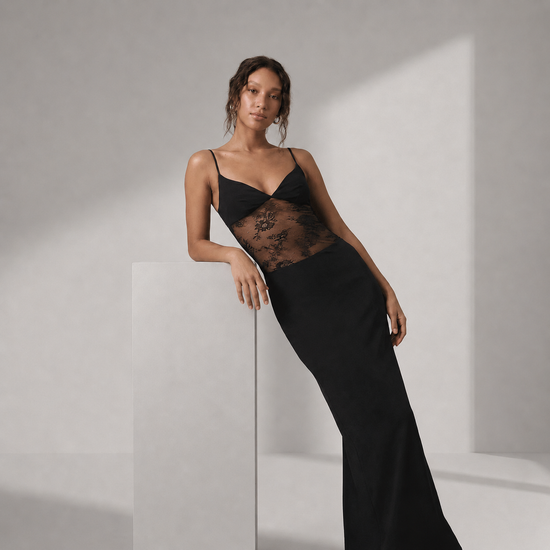 Lauratilo Lace Dress